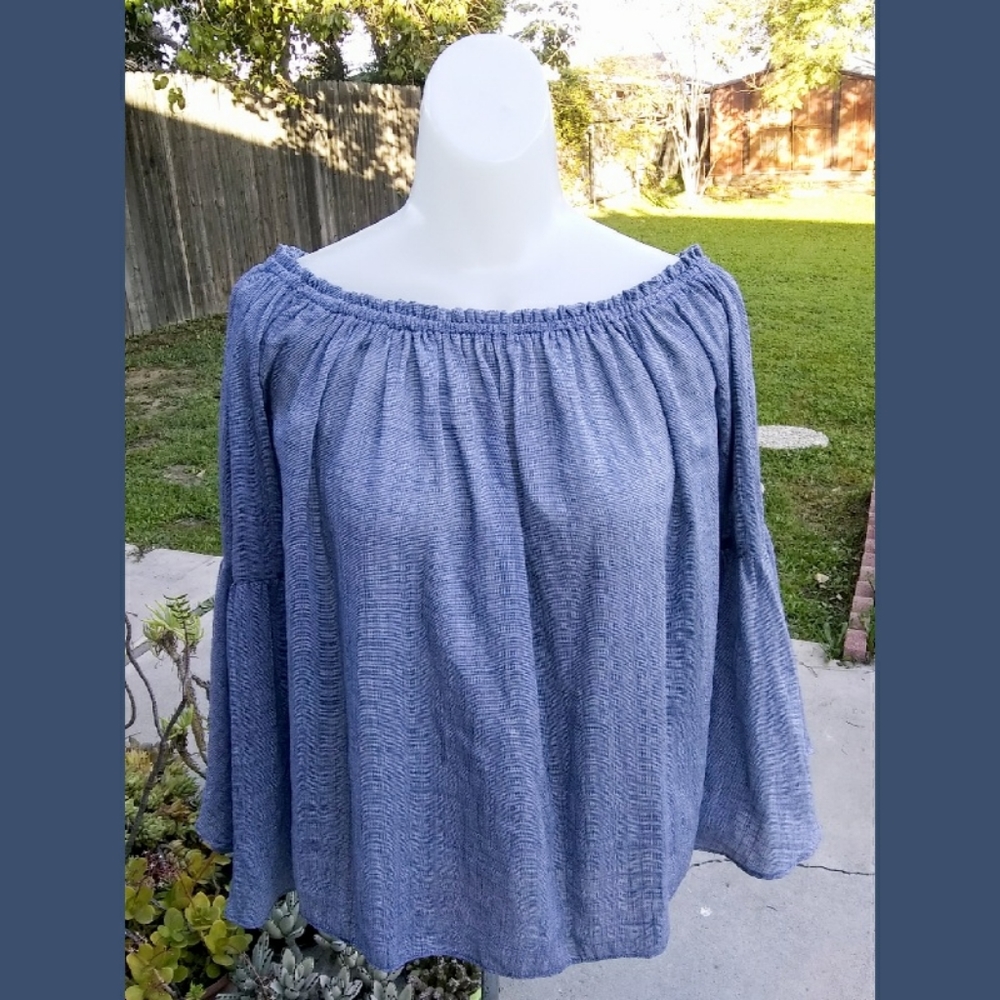 Almost Vintage Ganji Off-The-Shoulder Top